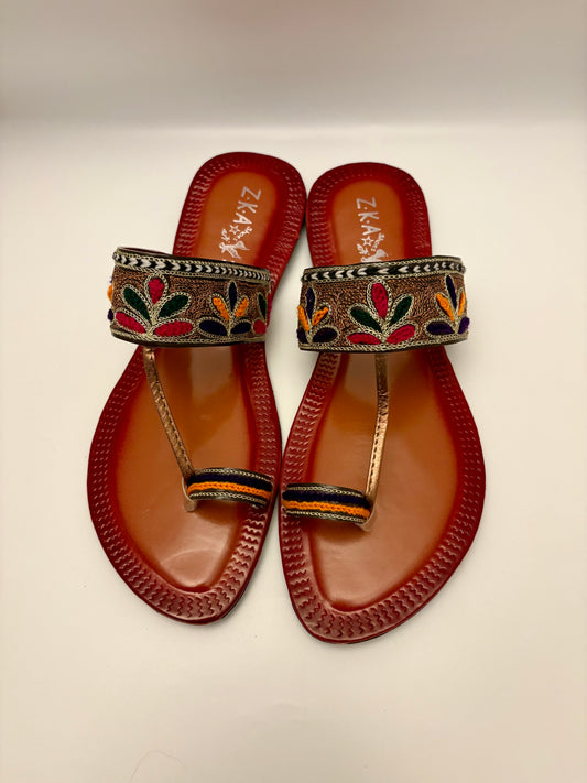 290/Women’s Handmade Kolhapuri Chappal – Traditional Leather Flat Sandals-Available Sizes: UK 3,4,5,6,7,8