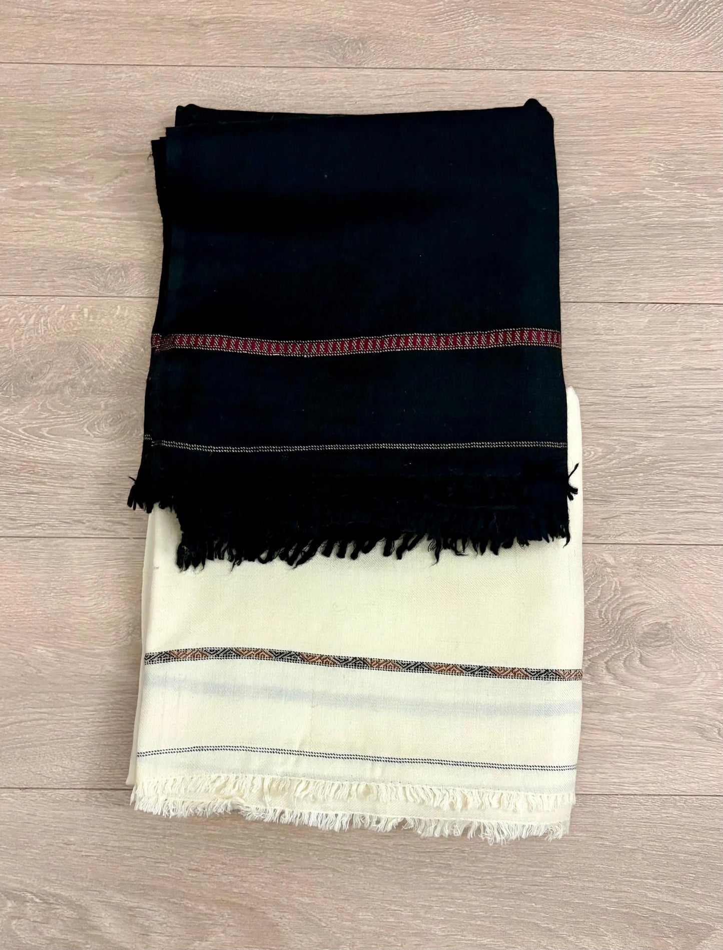 Men's Soft Wool Shawl, Elegant Male Chadar wrap, 17A