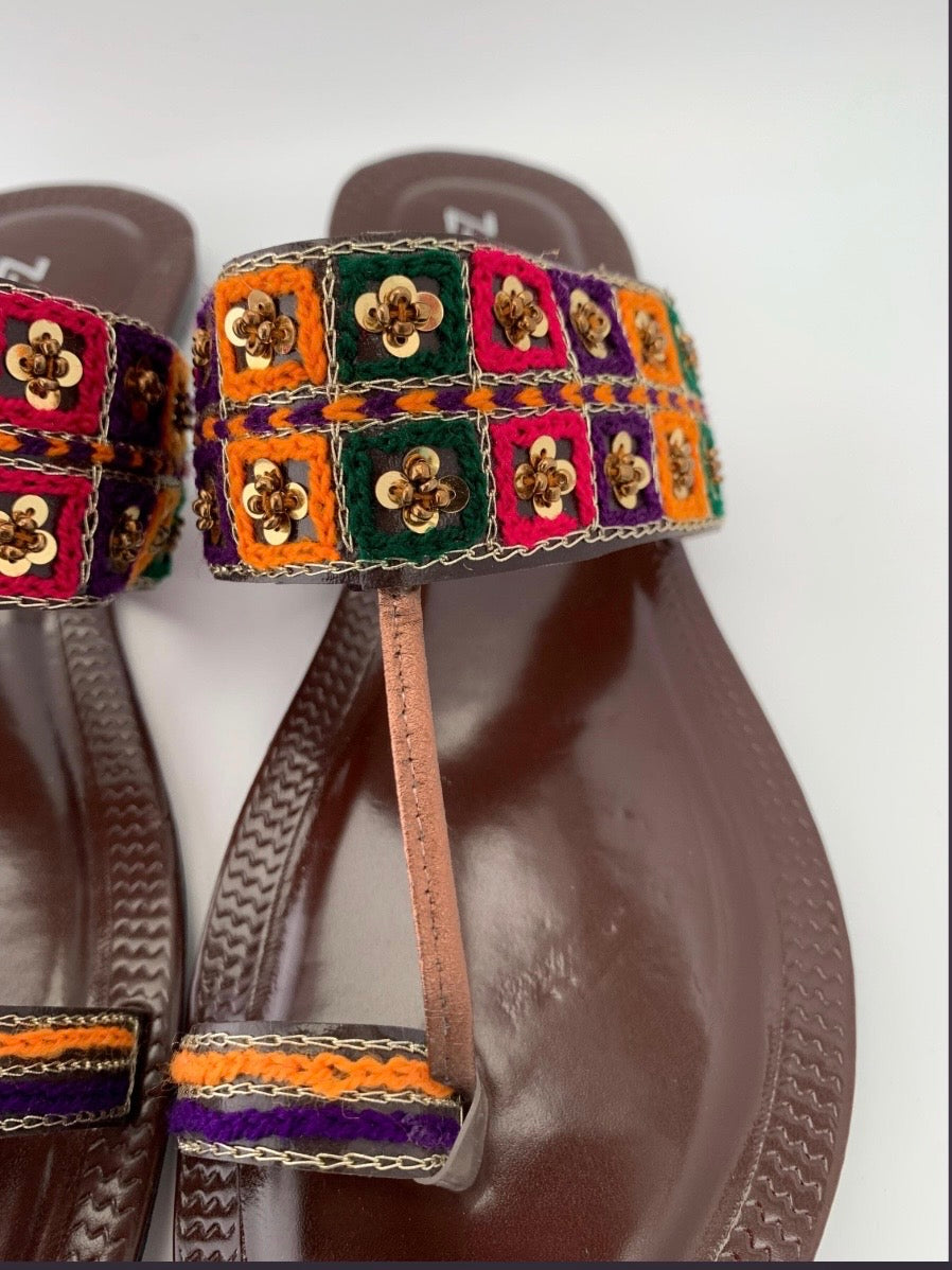 98/Women’s Handmade Kolhapuri Chappal – Traditional Leather Flat Sandals-Available Sizes: UK 3,4,5,6,7,8