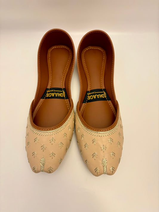 280-Handmade Women’s Cream Khussa – Traditional Jutti – Available size: UK 4,5,6,7,8