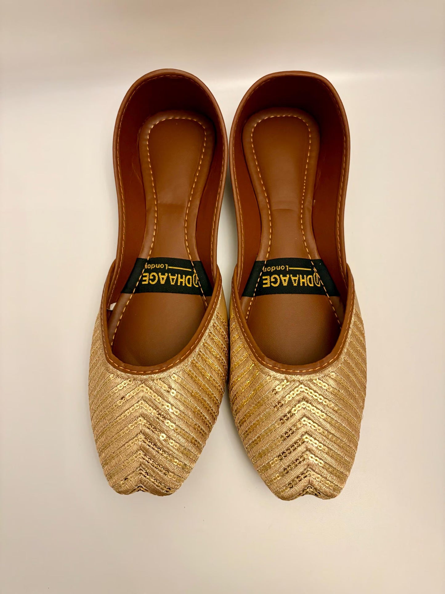 263-Handmade Women’s Gold Khussa – Traditional Jutti – Available size: UK 3,4,5,7