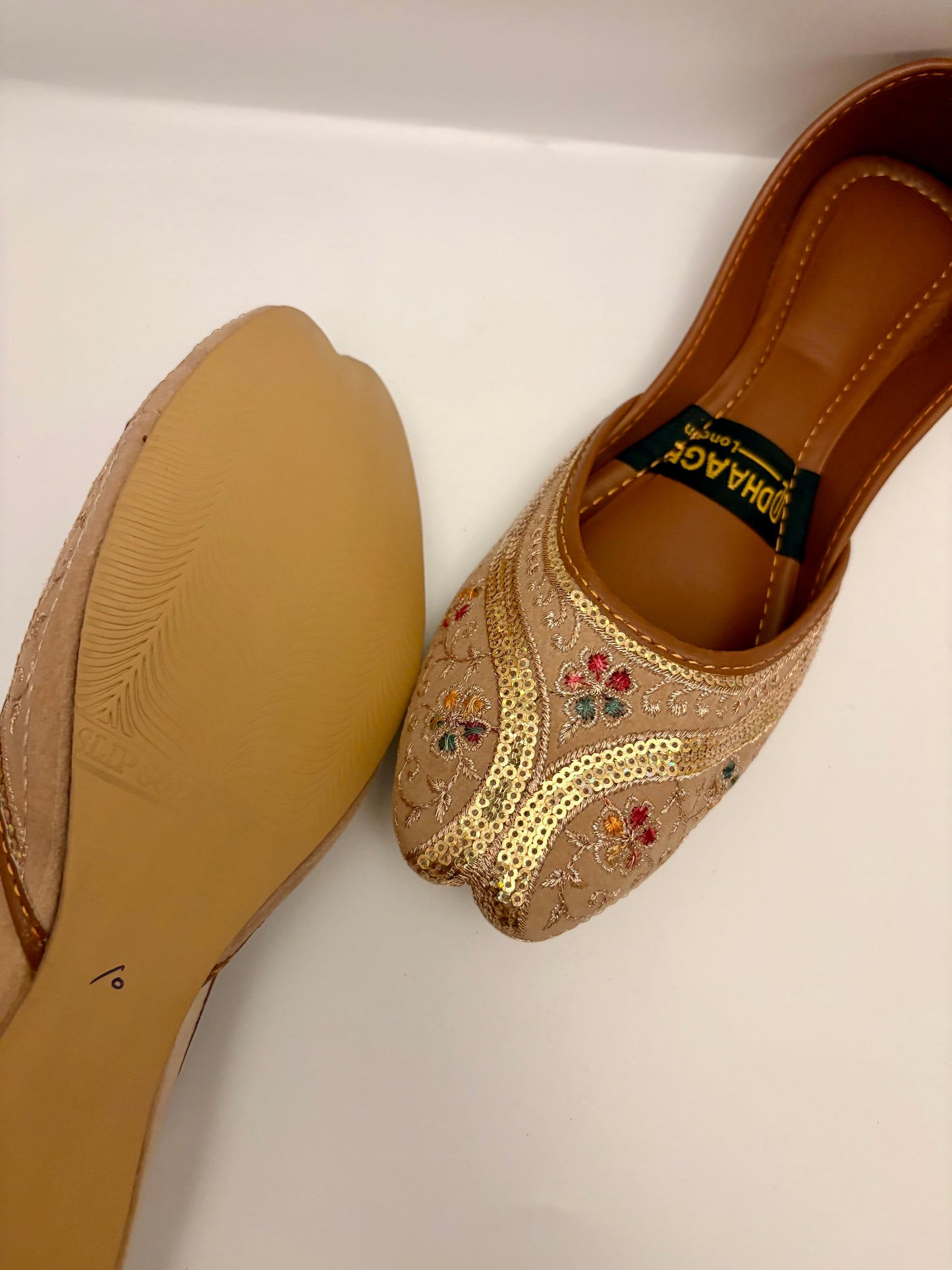 336-Handmade Women’s Camel Gold Khussa – Traditional Jutti – Available size: UK 4,5,6,7,8 (Copy)
