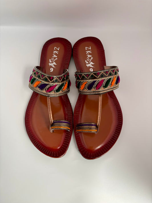 329/Women’s Handmade Kolhapuri Chappal – Traditional Leather Flat Sandals-Available Sizes: UK 3,4,8