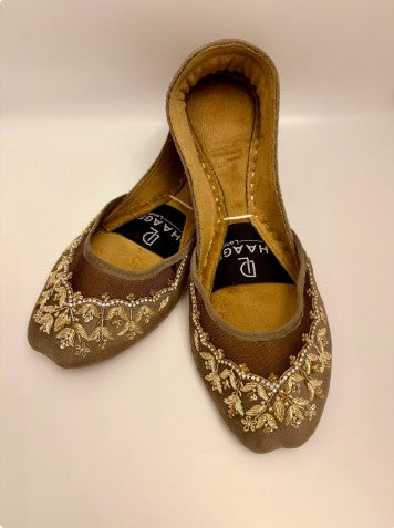 272-Handmade Leather/Velvet Khussa/Jutti Taupe Brown– Available sizes: UK 6,7,8