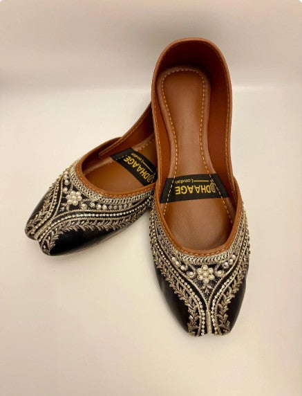 264-Handmade Women’s Black Khussa – Traditional Jutti – Available size: UK 3.4,5,7,8