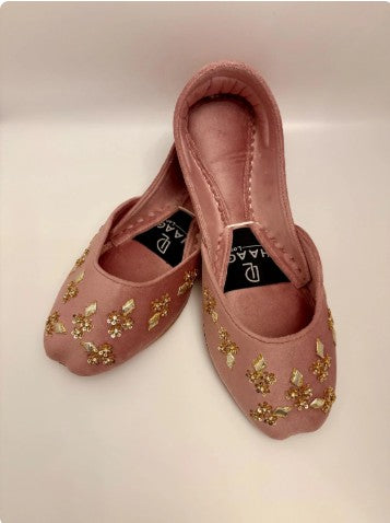 270-Handmade Leather/Velvet Khussa/Jutti Pink– Available sizes: UK 5,6,7