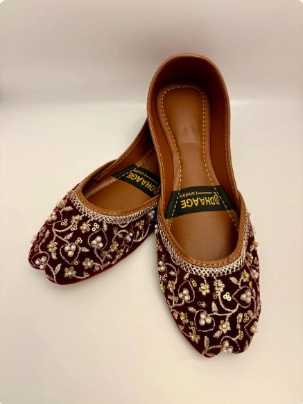 258-Handmade Women’s Maroon Khussa – Traditional Jutti – Available size: UK 3,4,5,7