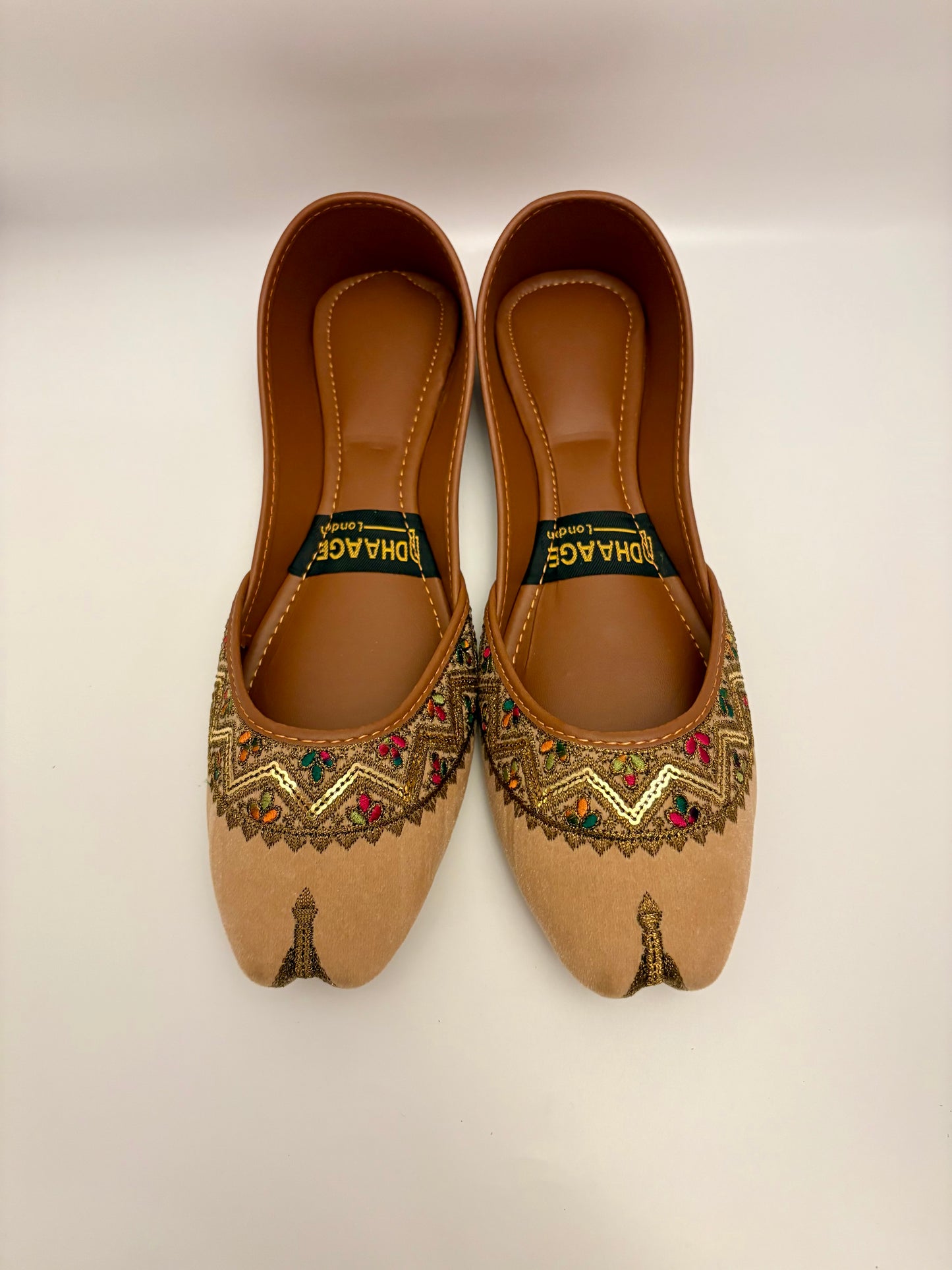 283-Handmade Women’s Light Camel Khussa – Traditional Jutti – Available size: UK 4,5,7