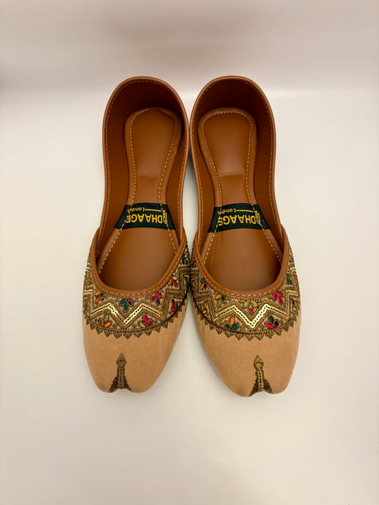 283-Handmade Women’s Light Camel Khussa – Traditional Jutti – Available size: UK 4,5,6,7,8