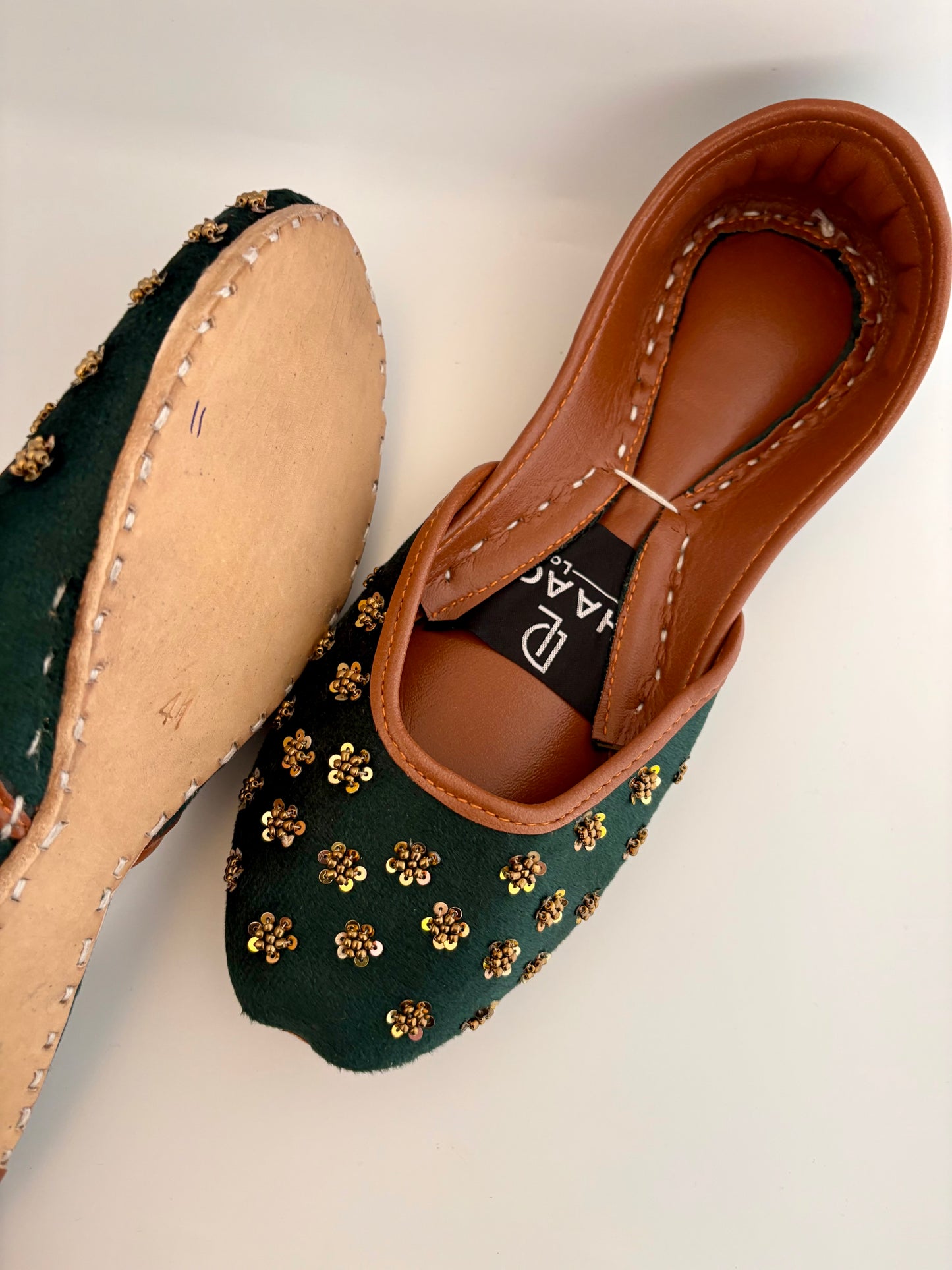 298-Handmade Leather/Velvet Khussa/Jutti -Green– Available sizes: UK 5,6,7,8