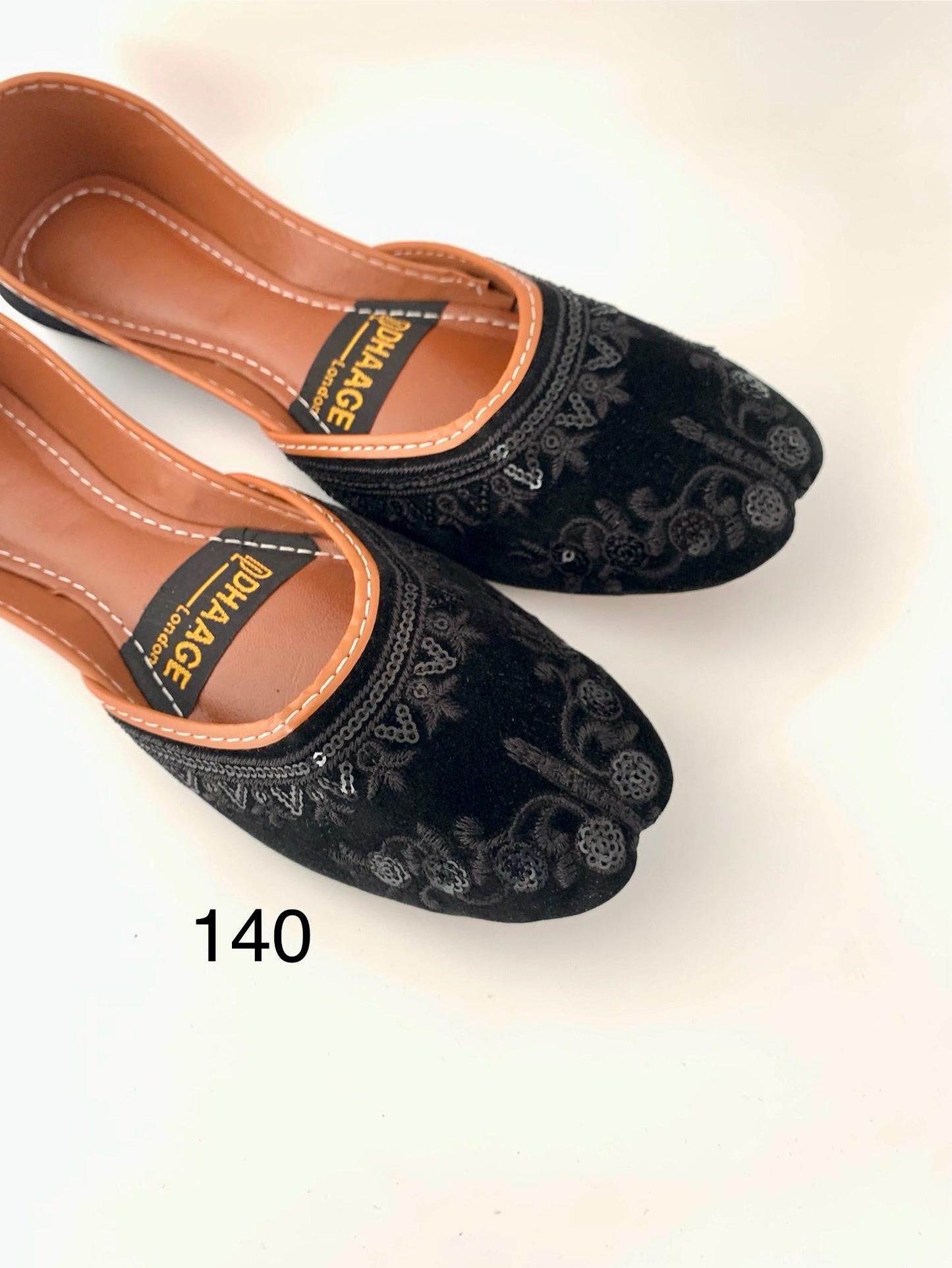 140-Handmade Women’s Black Khussa – Traditional Jutti – Available size: UK 5