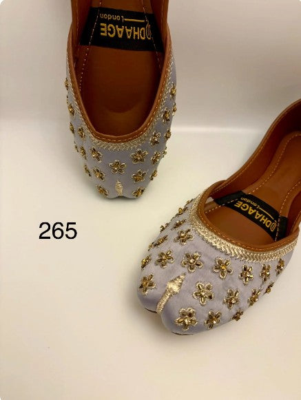 265-Handmade Women’s Grey Khussa – Traditional Jutti – Available size: UK 3,4,7,8