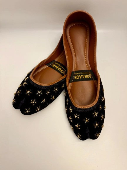 260-Handmade Women’s Black Khussa – Traditional Jutti – Available size: UK 3,4,6,7