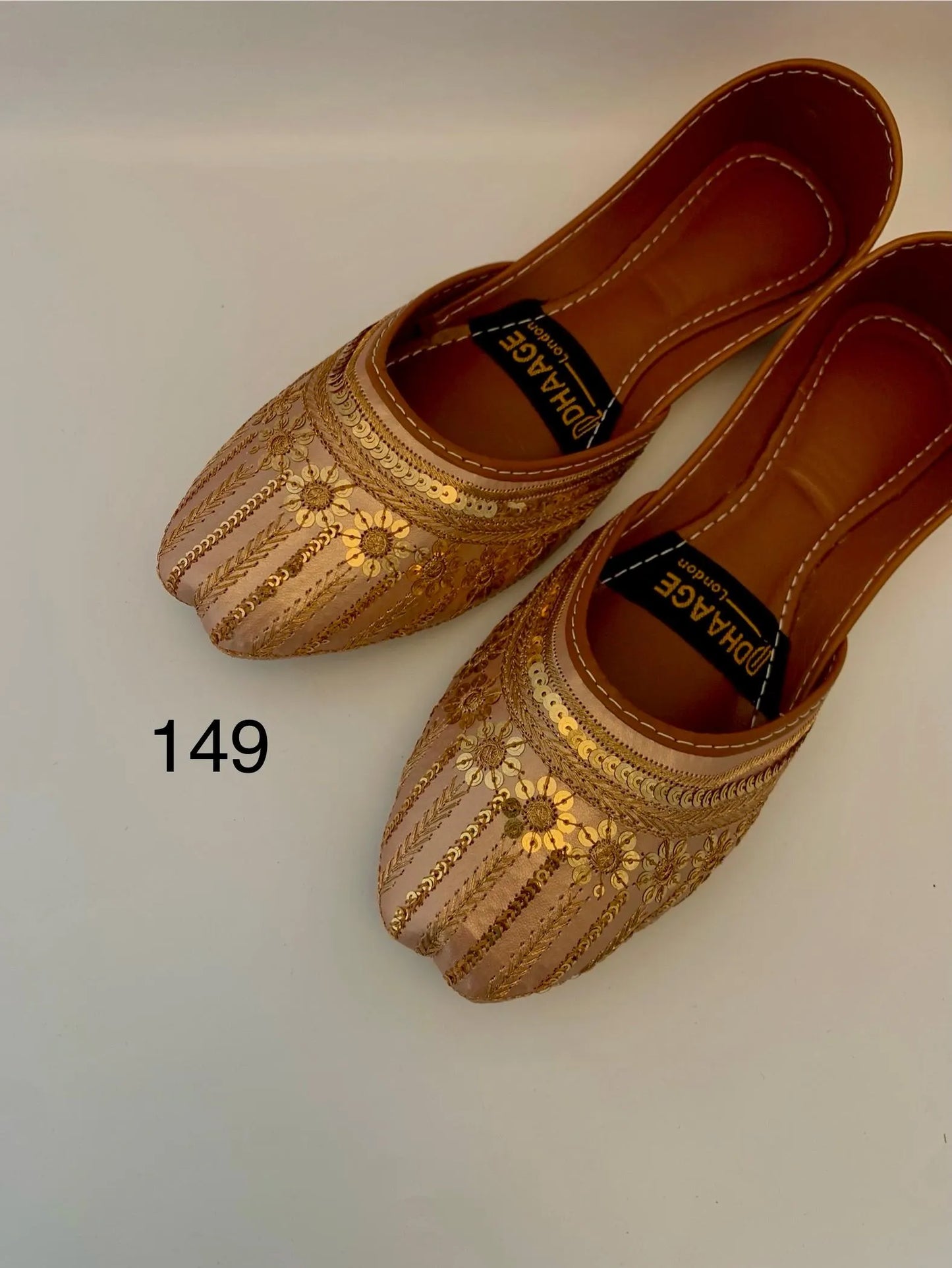 149-Handmade Women’s Rose Gold Khussa – Traditional Jutti – Available size: UK 5