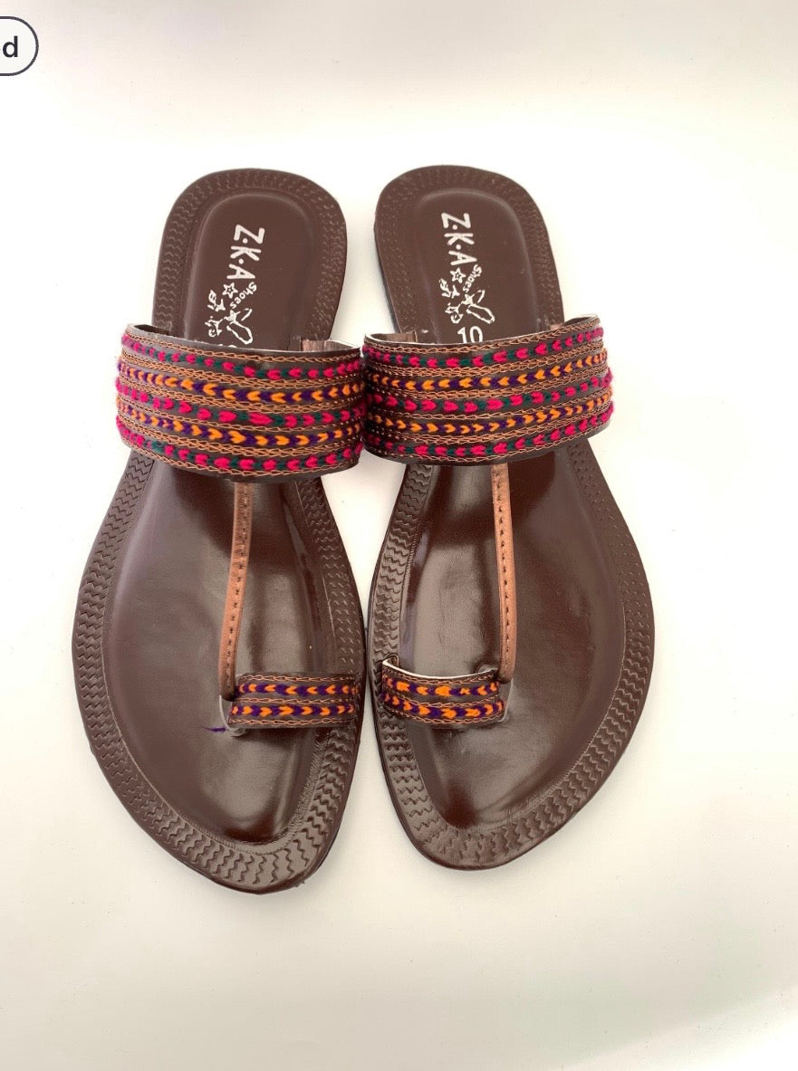 93/Women’s Handmade Kolhapuri Chappal – Traditional Leather Flat Sandals-Available Sizes: UK 3,4,5,6,7,8
