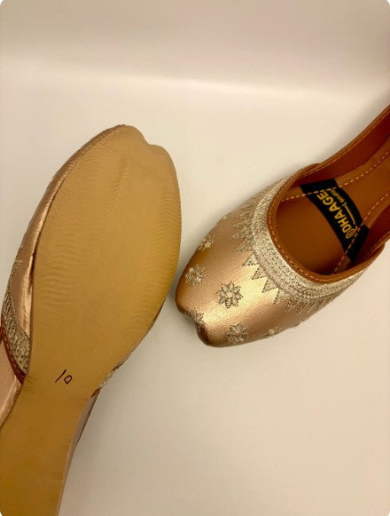 266-Handmade Women’s Rose Gold Khussa – Traditional Jutti – Available size: UK 3,4,8