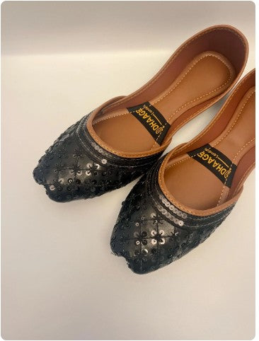 182-Handmade Women’s Black Khussa – Traditional Jutti – Available size: UK 4,5,6,7