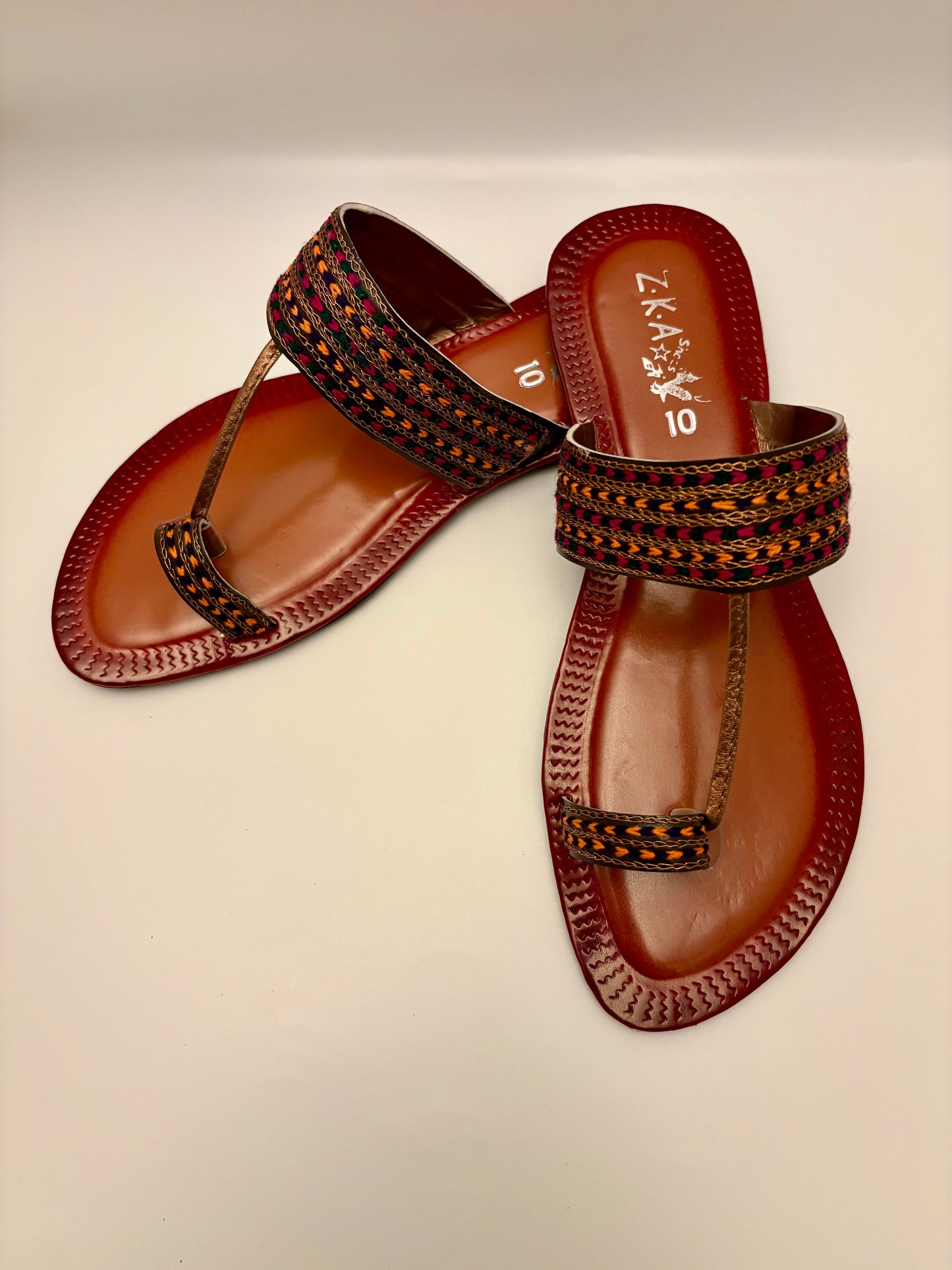 288/Women’s Handmade Kolhapuri Chappal – Traditional Leather Flat Sandals-Available Sizes: UK 3,4,5,6,7,8