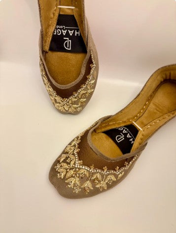 272-Handmade Leather/Velvet Khussa/Jutti Taupe Brown– Available sizes: UK 6,7,8