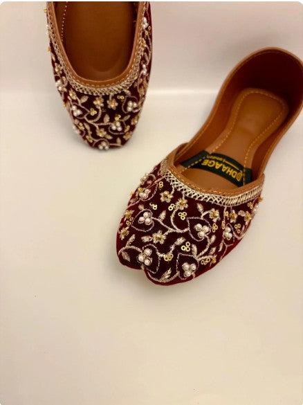 258-Handmade Women’s Maroon Khussa – Traditional Jutti – Available size: UK 3,4,5,7