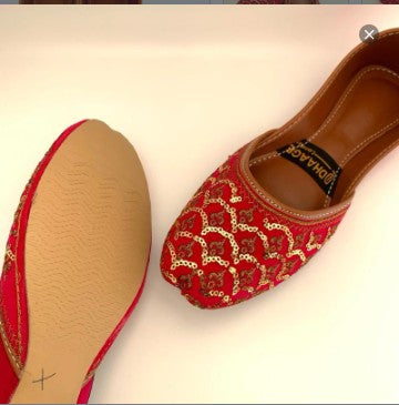 87-Handmade Women’s PINK Khussa – Traditional Jutti – Available size: UK 4,5,6