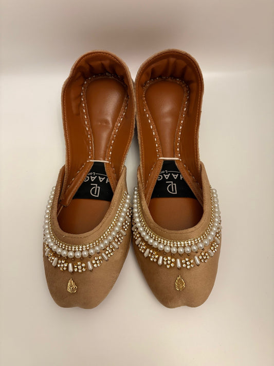 278-Handmade Leather Khussa/Jutti Camel Brown – Available sizes: UK 7