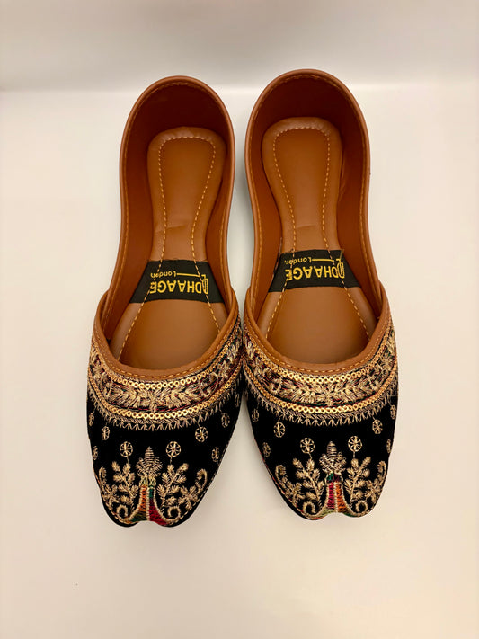 304-Handmade Women’s Black Khussa – Traditional Jutti – Available size: UK 4,5,6,7,8
