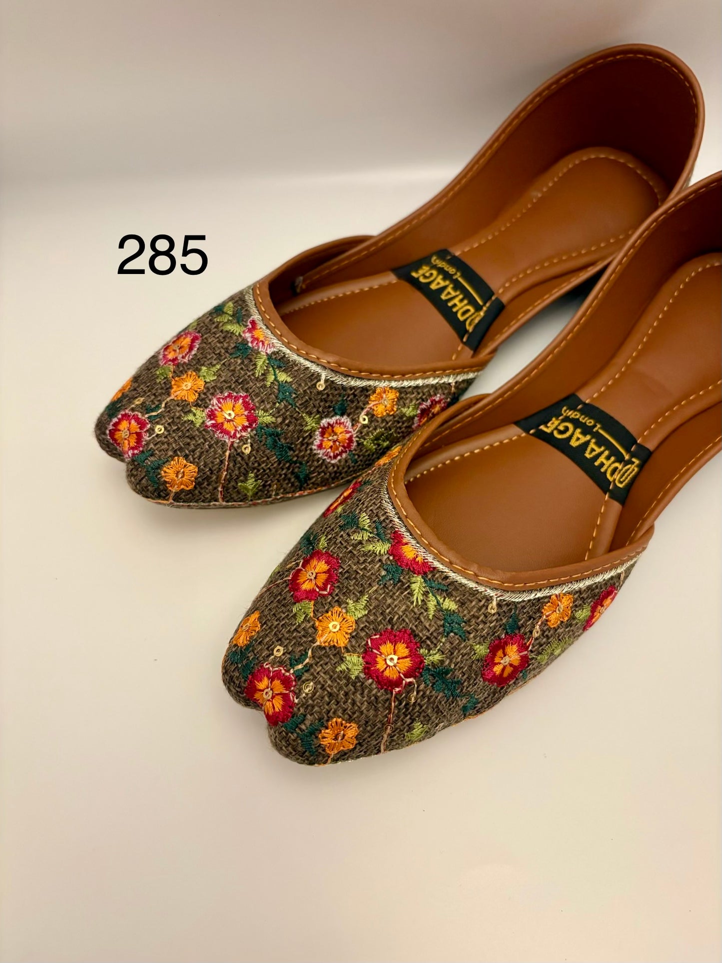285-Handmade Women’s Light Earthy Grey Khussa – Traditional Jutti – Available size: UK 4,5,6,7,8