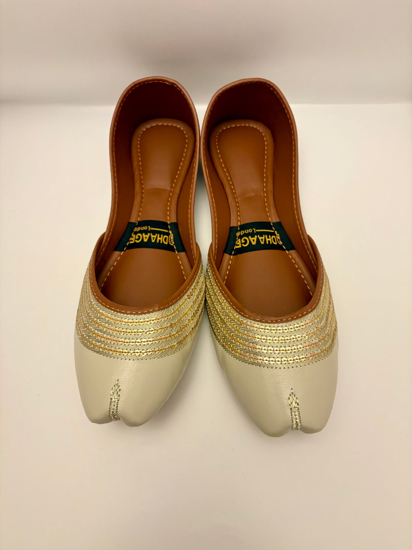 326-Handmade Women’s Off White/Cream Khussa – Traditional Jutti – Available size: UK 4,5,6,7,8