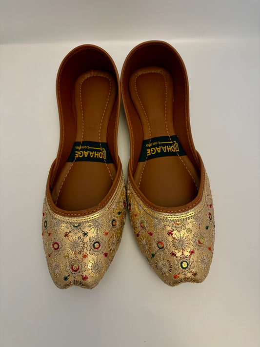 308-Handmade Women’s Gold Khussa – Traditional Jutti – Available size: UK 4,5,6,7,8