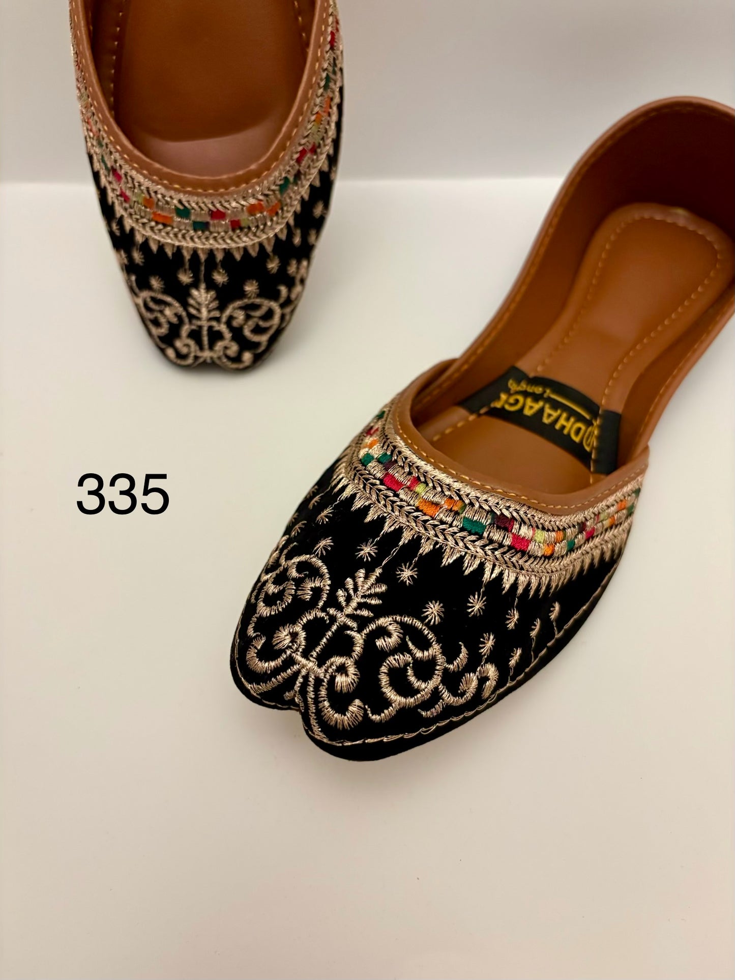 335-Handmade Women’s Black Khussa – Traditional Jutti – Available size: UK 4,5,6,7,8