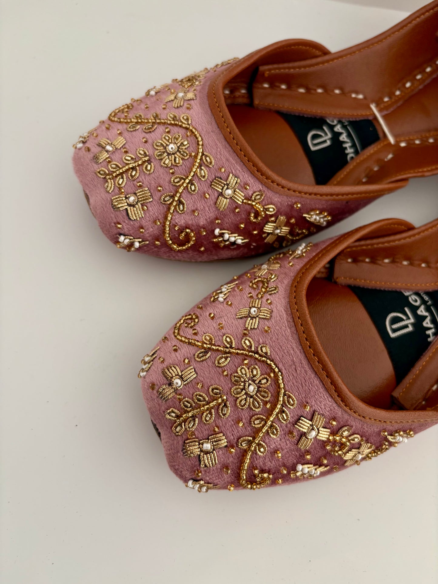 342-Handmade Leather/Velvet Khussa/Jutti - Pink-Available sizes: UK 5,6,7,8