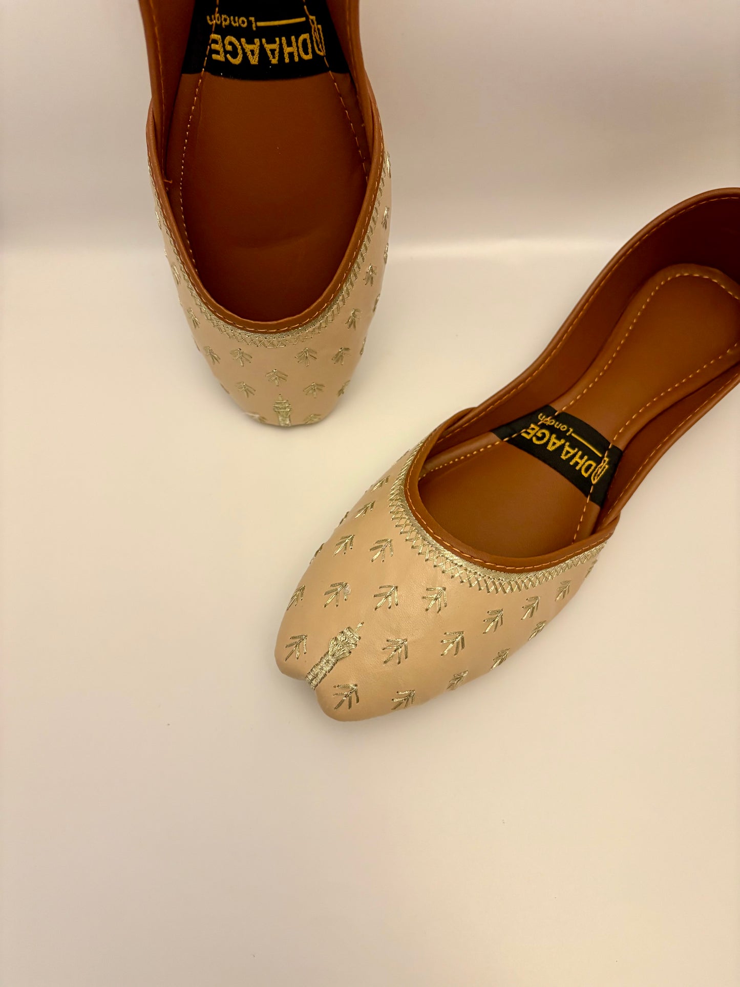 280-Handmade Women’s Cream Khussa – Traditional Jutti – Available size: UK 4,5,6,7,8