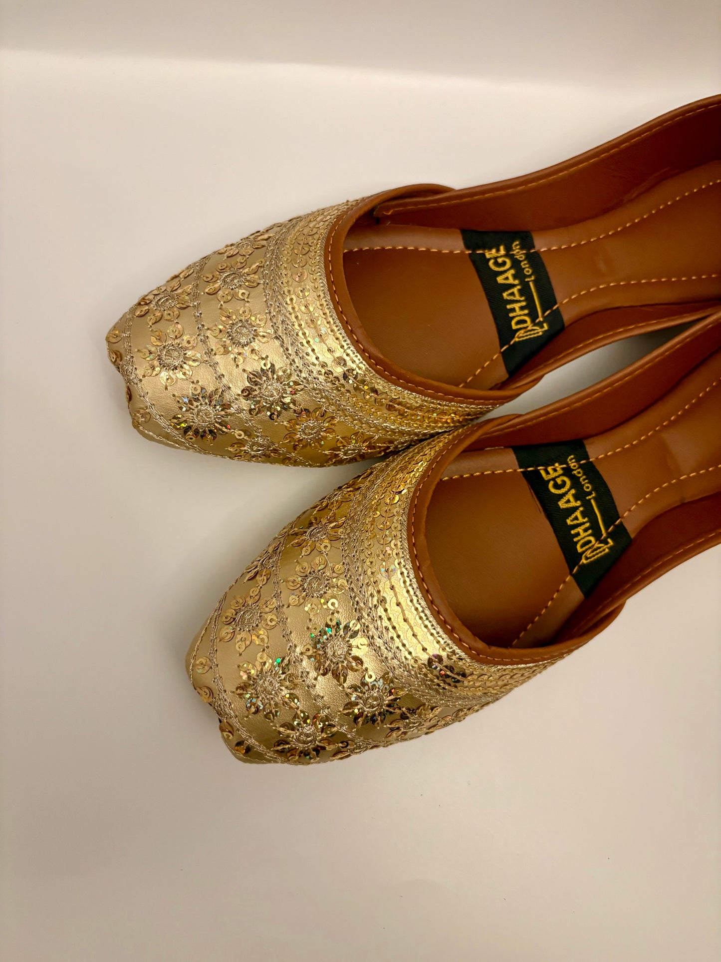 313-Handmade Women’s Gold Khussa – Traditional Jutti – Available size: UK 4,5,6,7,8