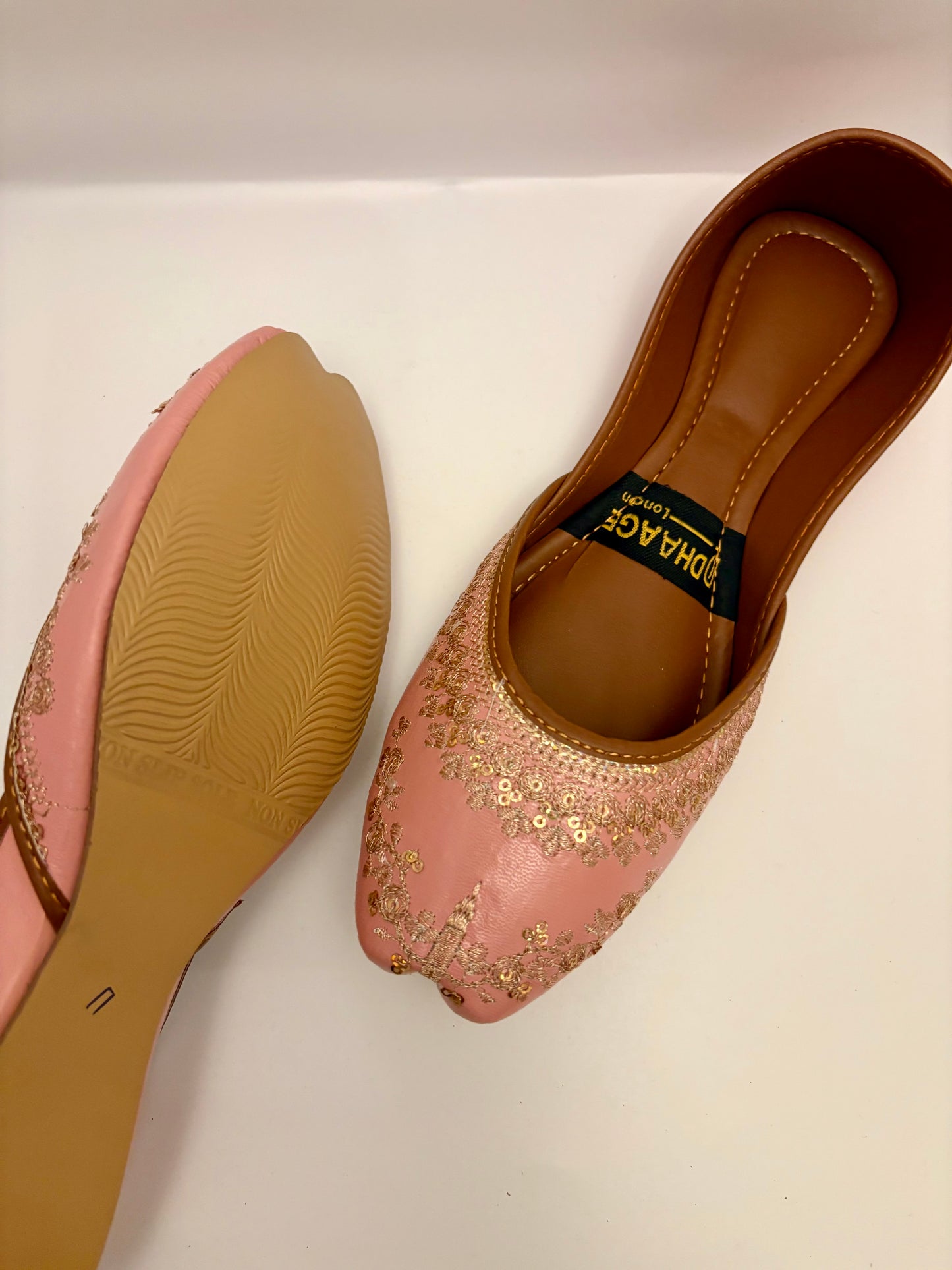 331-Handmade Women’s Pink Khussa – Traditional Jutti – Available size: UK 4,5,6,7,8