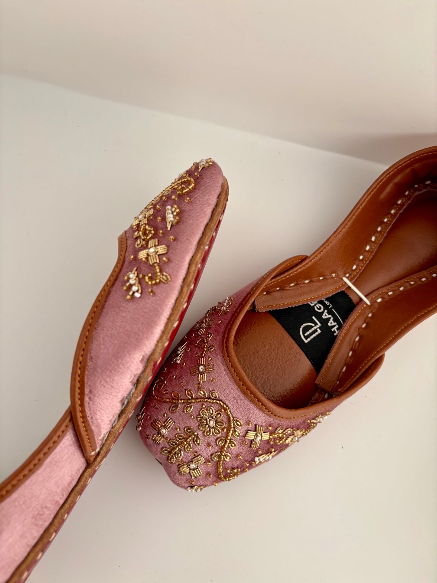 342-Handmade Leather/Velvet Khussa/Jutti - Pink-Available sizes: UK 5,6,7,8