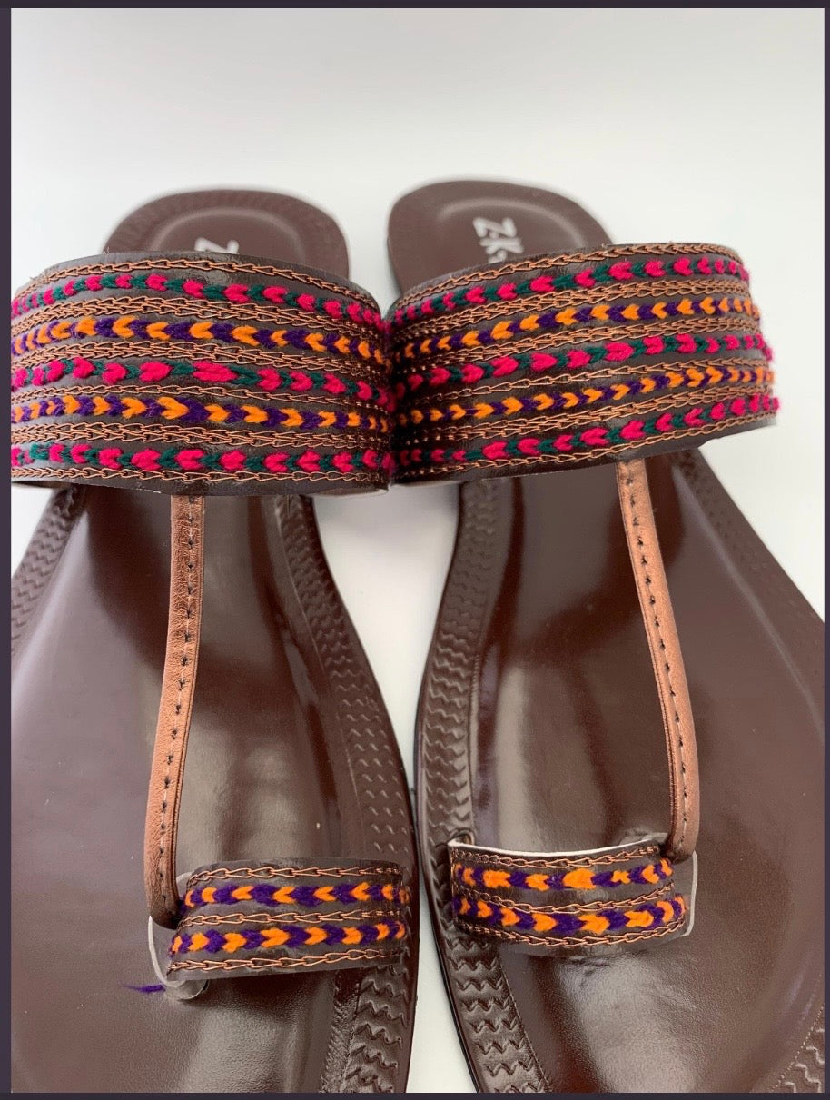 93/Women’s Handmade Kolhapuri Chappal – Traditional Leather Flat Sandals-Available Sizes: UK 3,4,5,6,7,8