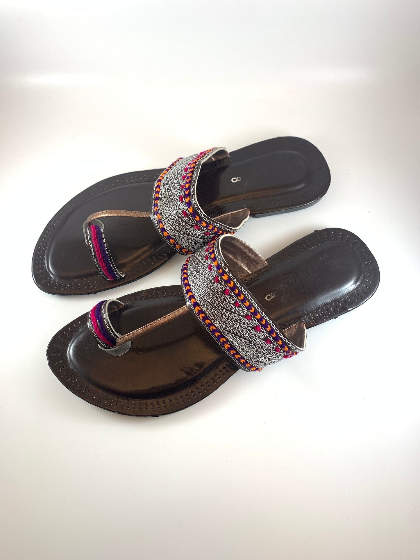 713/Women’s Handmade Kolhapuri Chappal – Traditional Leather Flat Sandals-Available Sizes: UK 3,4